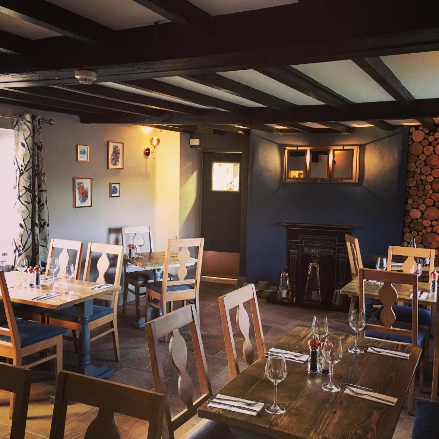 The Greyhound Inn 비데일 외부 사진